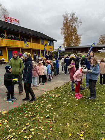 AVSLUTNING YNGRES AVDELING